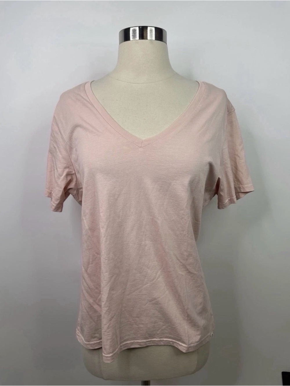 Pact Women's Light Pink V-Neck Short Sleeve Tee